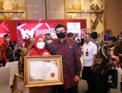 Pemkot Raih Penghargaan dari Kemenpan RB Predikat Pelayanan Publik