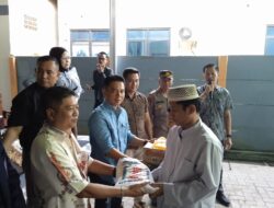 Polda Lampung dan Koperasi TKBM Salurankan Bantuan ke Anak Yatim-Piatu