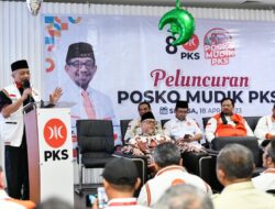 PKS Resmikan Posko Mudik Gratis Nasional