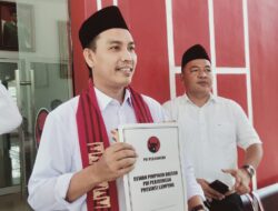 Tukang Kayu Daftar Calon Gubernur Lampung Dari PDI-P