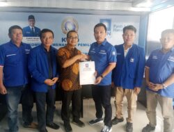 Tim Walikota Bandar Lampung Eva Dwiana Sambangi Kantor DPD PAN, Ada Apa Ya?