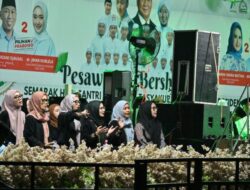 Semarak Santri, RMD-Jihan dan Cabup Nanda-Anton Sholawat Bersama