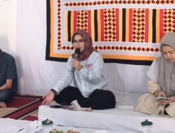 Menuju Perempuan Kreatif dan Produktif Ibu-Ibu di Pesawaran Siap Dukung Nanda-Anton