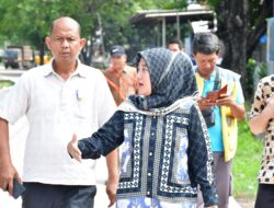 Banjir di Way Lunik Srikandi NasDem Peppy AW Langsung Action Terjunkan Excavator