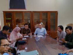 Karyawan Air Mineral Great Ngeruluk ke Kantor DPRD Bandarlampung Ada Apa Ya ?