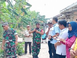 Hebat, Warga Karang Mekar Panjang Normalisasi Drainase Pakai Dana Swadaya