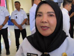 Wali Kota Bandar Lampung Eva Dwiana Imbau Warga Pasang Bendera Merah Putih
