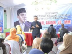 Melalui Sosialisasi PIP-WK Legislator NasDem Ajak Warga Jaga Kebersihan Galakkan Bank Sampah