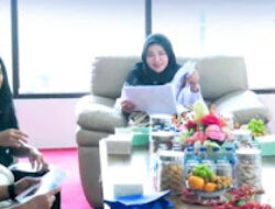 Walikota Eva Dwiana Terima Audiensi Panitia Pembangunan Masjid Al-Bakrie