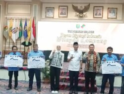 Gubernur Lampung, Putri Zulhas dan Deputi Kemenkop Serahkan Rumah Buruh Koperasi TKBM Panjang