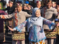 Gelar Festival Tari Ngigel, Wali Kota Eva Dwiana Serukan Budaya Lampung