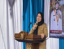 Jawab Polemik SMA Siger Bunda Eva: Apa Salah Kami Hanya Bantu Siswa Tak Mampu