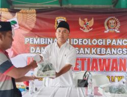 Meski Diguyur Hujan Badai Peserta Sosialisasi PIP-WK Irpan Setiawan Tetap Khidmat Menyimak