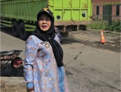 Respon Keluhan Warganya, Walikota Eva Dwiana Atasi Genangan Air di Teuku Umar